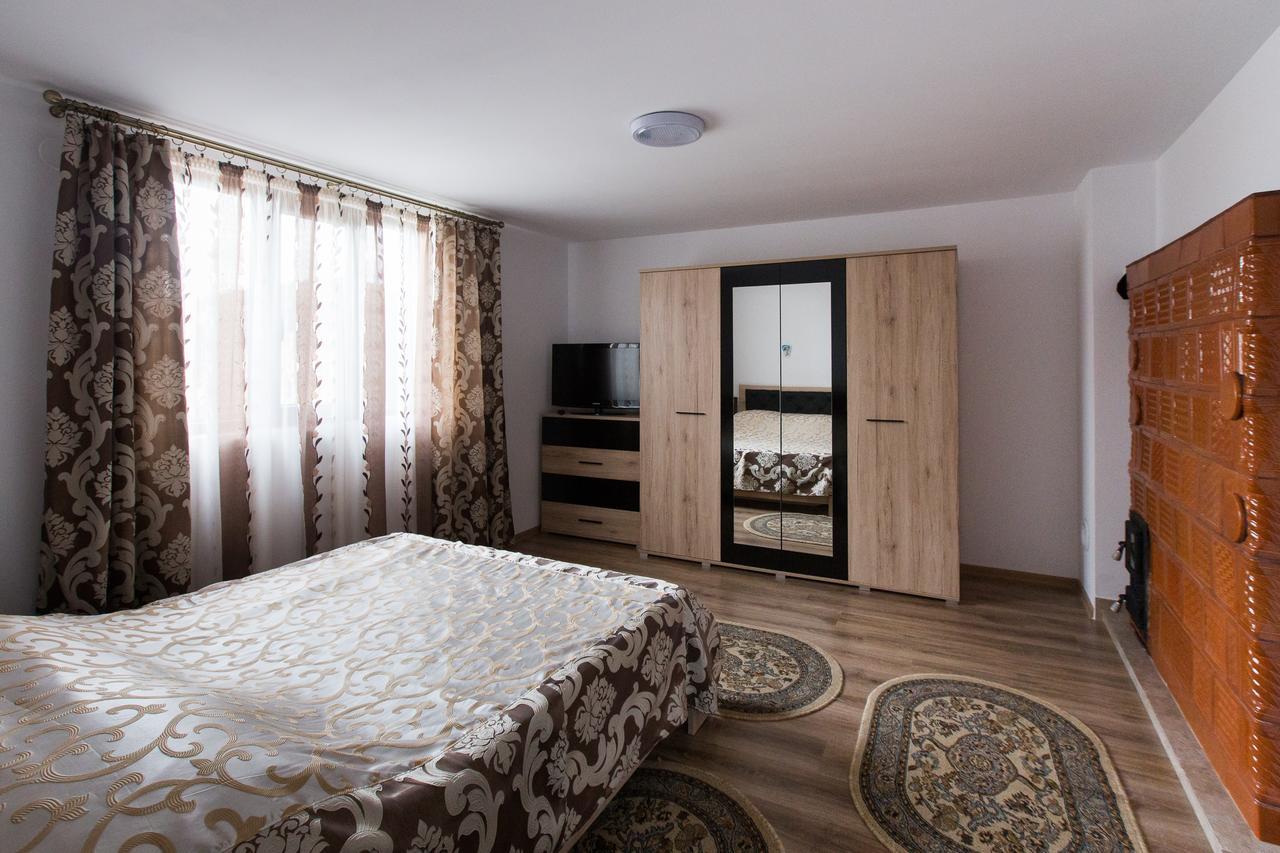 فيلا Casa Kis Vişeu de Sus المظهر الخارجي الصورة